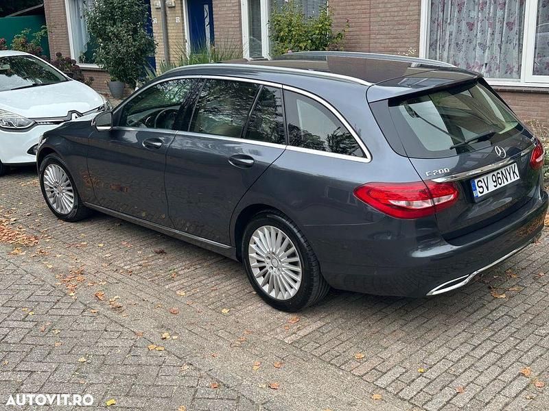 Second-hand Mercedes C200 AMG line 136 CP (100 kW) 2014 Culoaregri Break