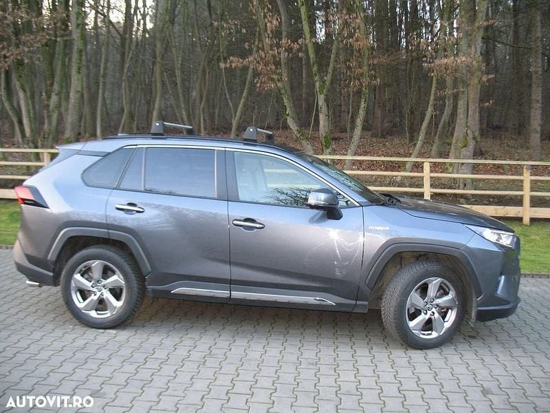Culoaregri Second-hand 2020 Toyota RAV4 Hybrid SUV | 25.750 EUR (Preț OK) - Imagine 1/4