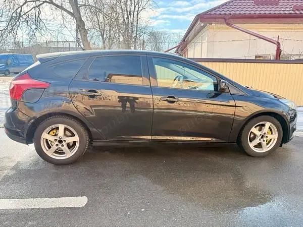 Second-hand Ford Focus 115 CP (84 kW) 2012 Hatchback