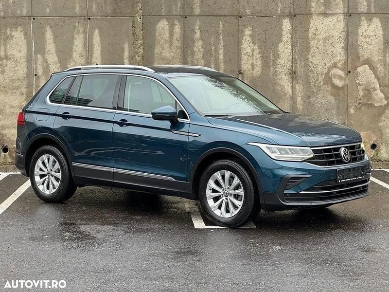 Second-hand VW Tiguan Life 150 CP (110 kW) 2021 Culoarealbastru SUV