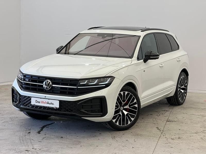 Culoarealb Utilizat 2023 VW Touareg R-line SUV | 65.000 EUR - Imagine 1/4