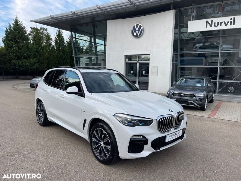 Alb Utilizat 2019 BMW X5 Sport Line SUV | 55.335 EUR - Imagine 1/4