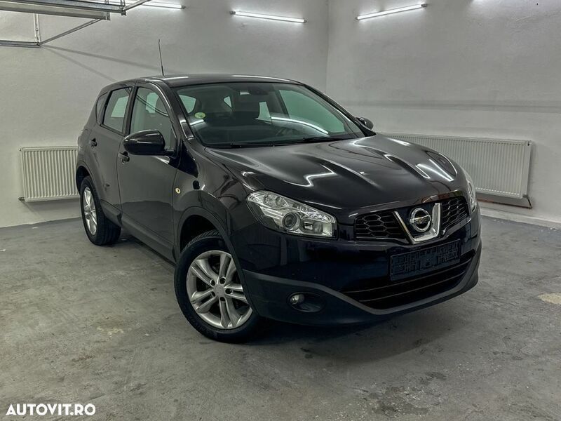 Negru Utilizat 2011 Nissan Qashqai Acenta SUV | 5.900 EUR (Preț bun) - Imagine 1/4