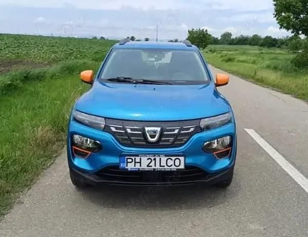 Second-hand Dacia Spring Comfort Plus 33 kW (45 CP) 2021 Albastru Hatchback