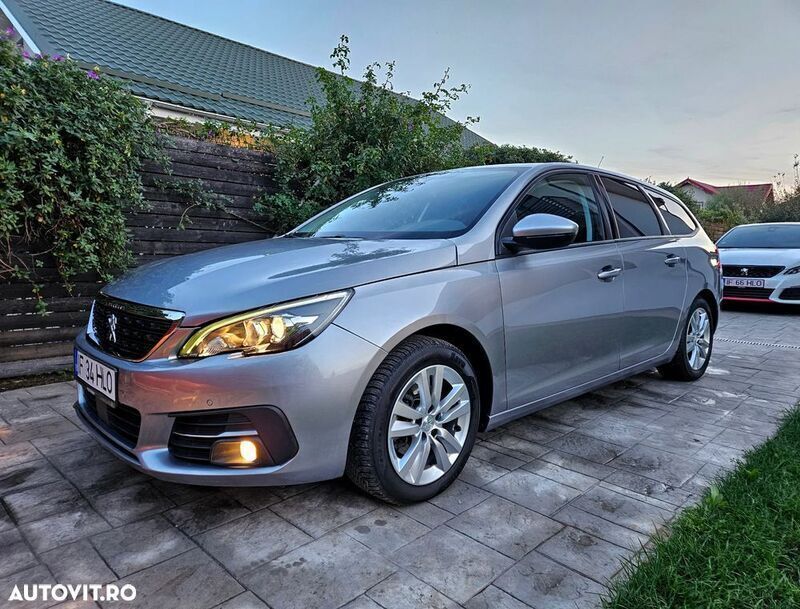 Gri Utilizat 2018 Peugeot 308 Business-Line Break | 9.995 EUR (Preț OK) - Imagine 1/4
