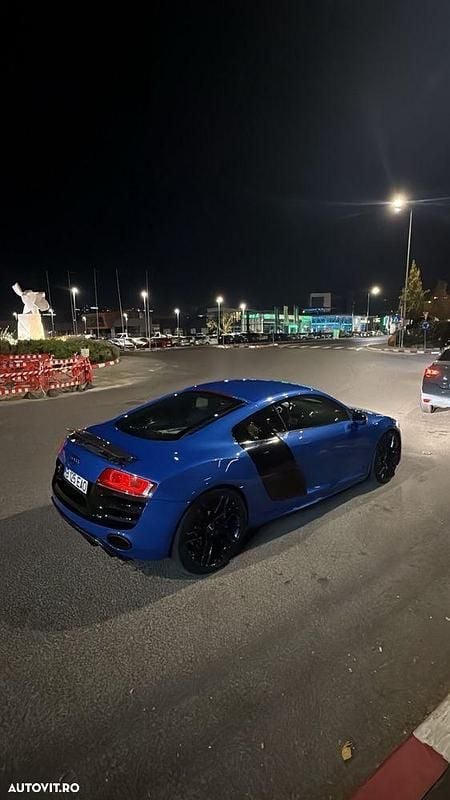 Culoarealbastru Utilizat 2012 Audi R8 Coupé Sport Coupe | 68.000 EUR - Imagine 1/4