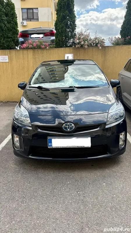 Negru Utilizat 2010 Toyota Prius Hatchback | 6.700 EUR - Imagine 1/4