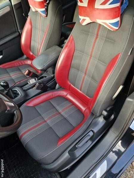 Second-hand VW Jetta 105 CP (77 kW) 2013 Negru Berlinǎ