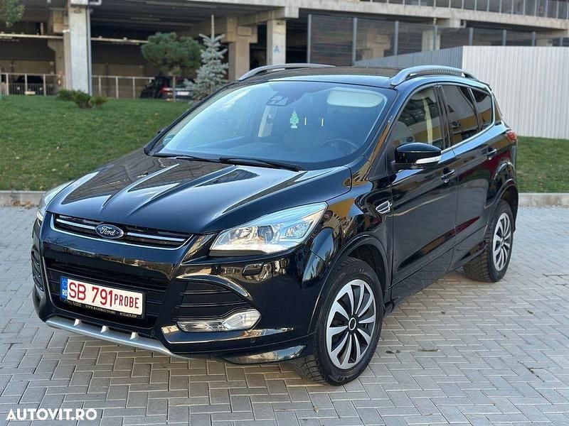 Culoarenegru Utilizat 2017 Ford Kuga Individual SUV | 10.199 EUR - Imagine 1/4