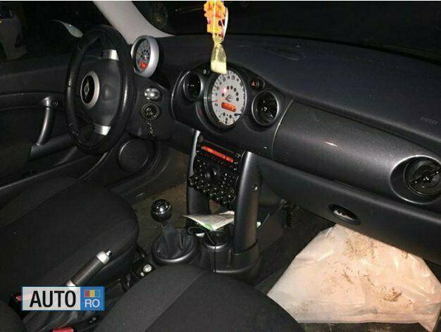 Utilizat 2005 Mini ONE Hatchback | 3.000 EUR (Scump) - Imagine 1/2