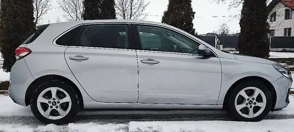 Second-hand Hyundai i30 100 CP (73 kW) 2021 Hatchback
