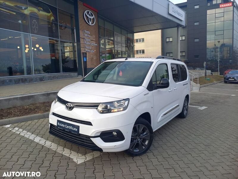 Second-hand Toyota Proace Verso City 100 kW (136 CP) 2023 Alb Break