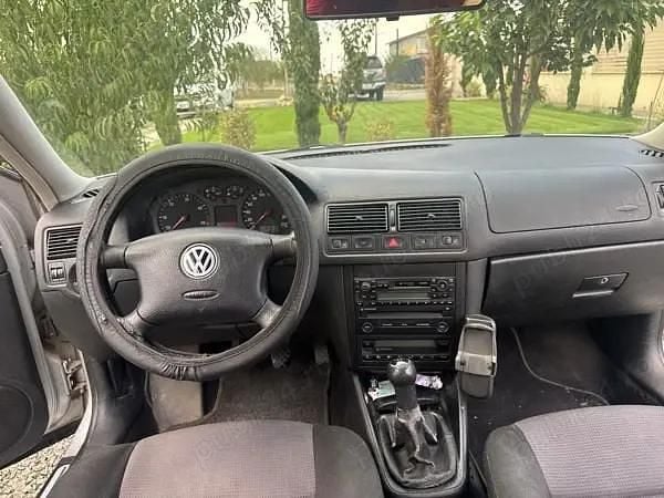 Second-hand VW Golf IV 110 CP (80 kW) 2002 Break