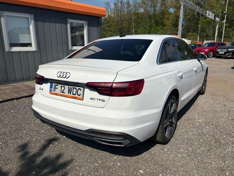 Second-hand Audi A4 204 CP (150 kW) 2021 Alb Berlinǎ