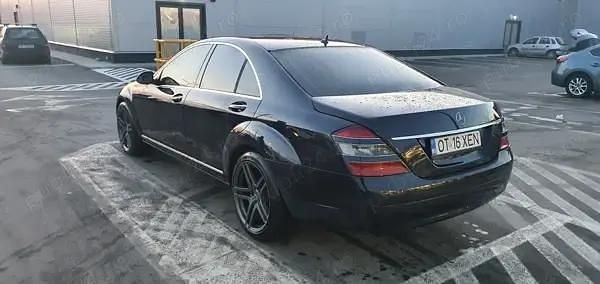 Second-hand Mercedes S320 340 CP (250 kW) 2008 Berlinǎ