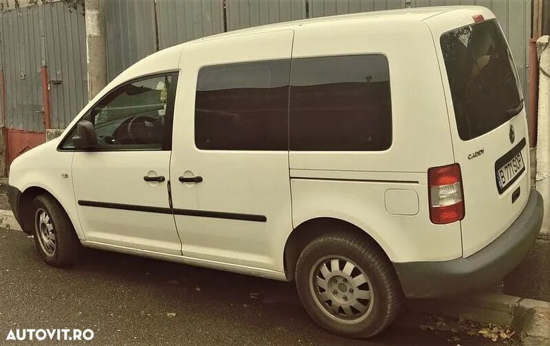 Second-hand VW Caddy Life 75 CP (55 kW) 2009 Alb Monovolum