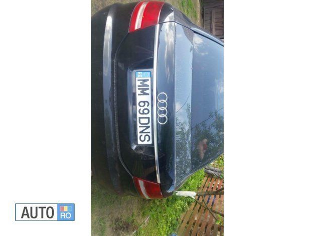 Negru Utilizat 2006 Audi A6 Berlinǎ | 5.500 EUR - Imagine 1/4