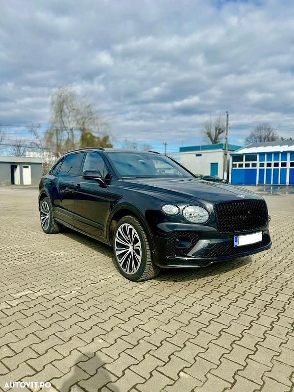 Second-hand Bentley Bentayga 550 CP (404 kW) 2022 Culoarenegru SUV