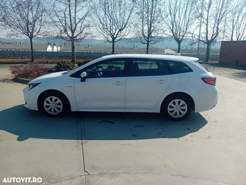 Alb Utilizat 2020 Toyota Corolla Eco Break | 14.950 EUR - Imagine 1/4
