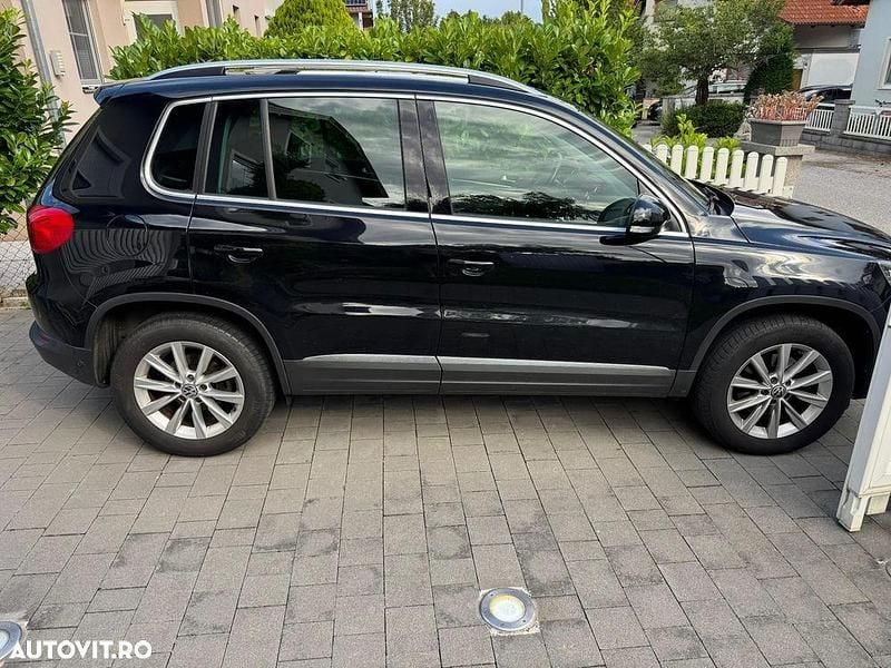 Culoarenegru Utilizat 2013 VW Tiguan Trendline SUV | 10.900 EUR (Preț OK) - Imagine 1/4