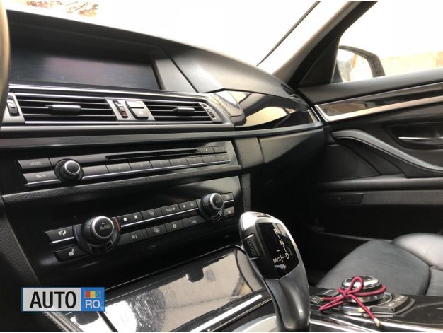 Second-hand BMW 520 Efficient Dynamics 184 CP (135 kW) 2011 Maro Berlinǎ