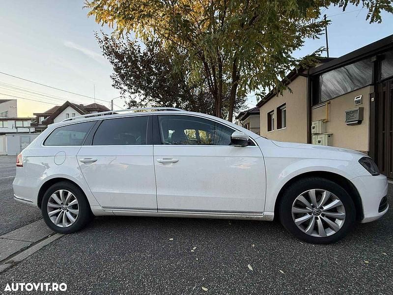 Culoarealb Utilizat 2013 VW Passat Comfortline Break | 6.250 EUR (Preț bun) - Imagine 1/4