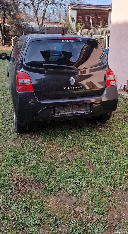 Second-hand Renault Twingo 75 CP (55 kW) 2010 Hatchback