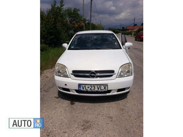 Alb Utilizat 2003 Opel Vectra Berlinǎ | 2.500 EUR (Preț OK) - Imagine 1/4