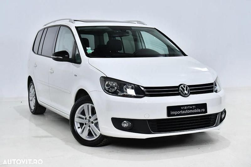 Second-hand VW Touran Match 105 CP (77 kW) 2012 Alb Monovolum