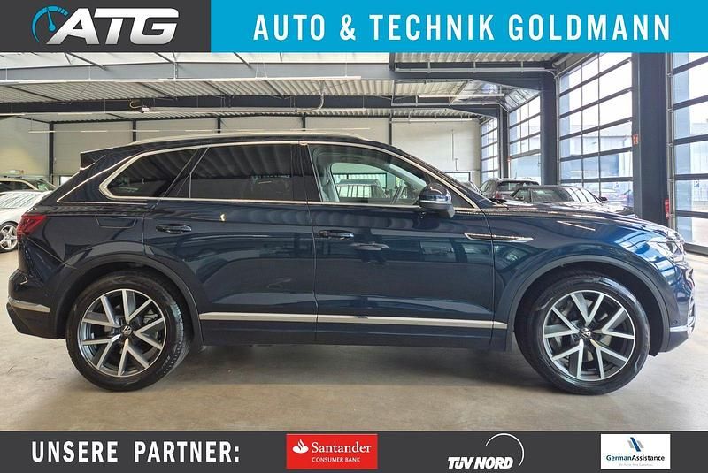 Utilizat 2023 VW Touareg Elegance SUV | 63.161 EUR (Preț OK) - Imagine 1/1