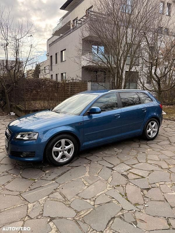 Second-hand Audi A3 Sport 140 CP (102 kW) 2008 Culoarealbastru Hatchback