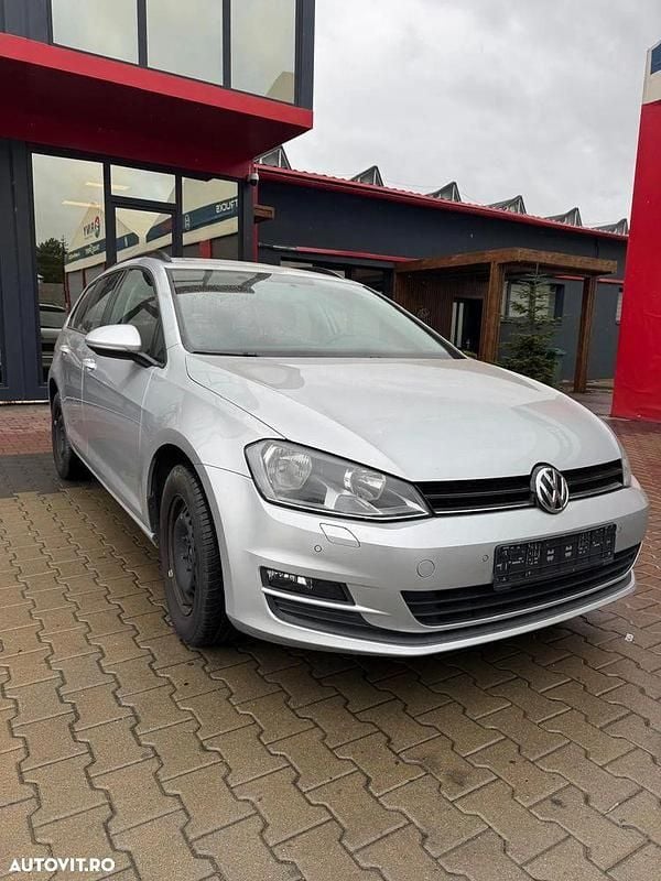 Second-hand VW Golf VII Comfortline 110 CP (80 kW) 2014 Culoareargint Break