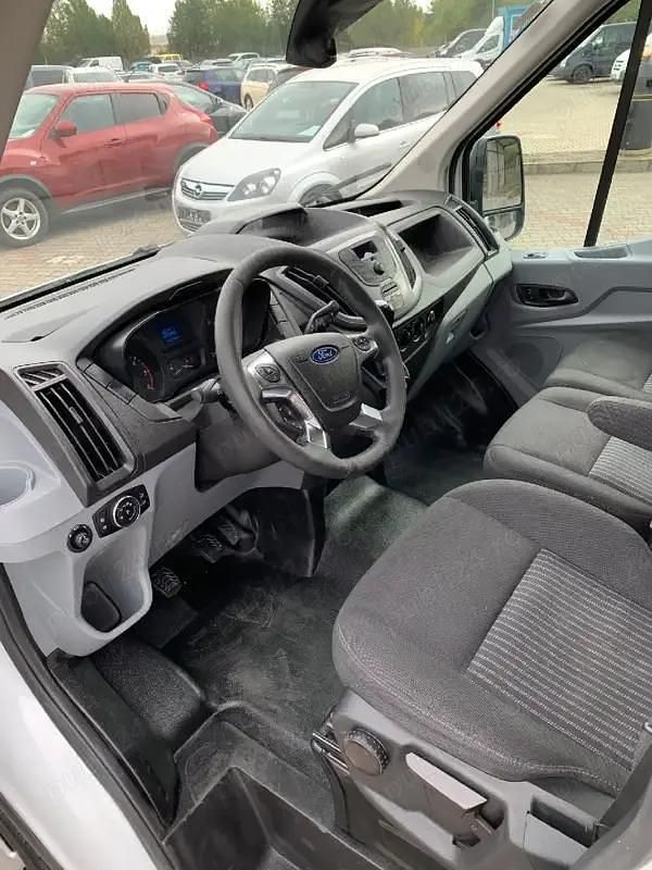 Second-hand Ford Transit 125 CP (91 kW) 2016 Monovolum