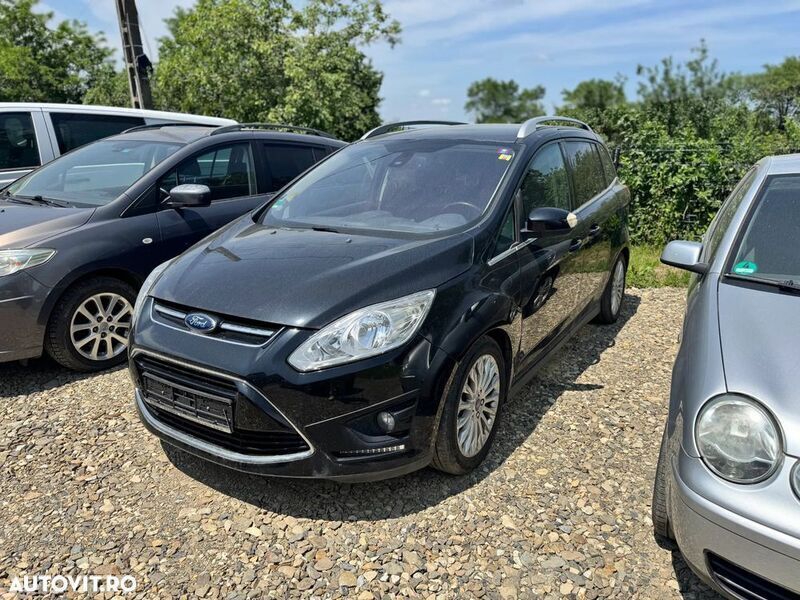 Negru Utilizat 2011 Ford Grand C-Max Titanium Monovolum | 4.450 EUR - Imagine 1/4