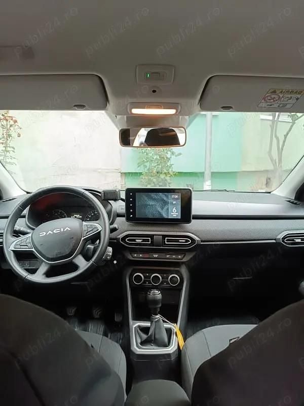 Gri Utilizat 2024 Dacia Logan Berlinǎ | 12.500 EUR (Preț OK) - Imagine 1/4