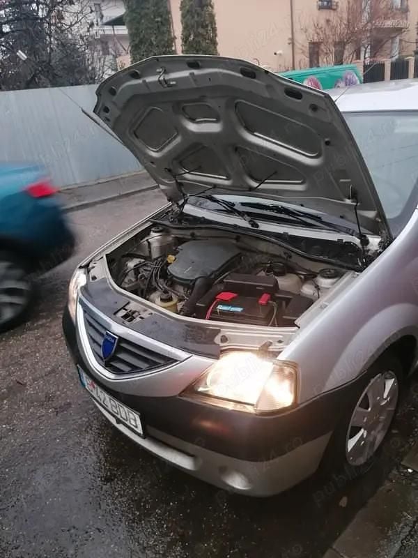 Second-hand Dacia Logan 75 CP (55 kW) 2005 Gri Berlinǎ