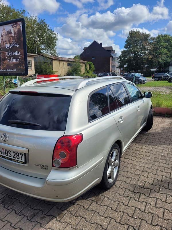 Second-hand Toyota Avensis 177 CP (130 kW) 2006 Gri Break