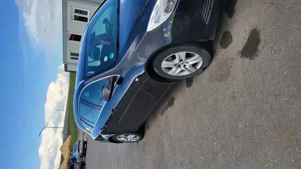Utilizat 2013 Opel Insignia Hatchback | 4.900 EUR (Preț OK) - Imagine 1/4