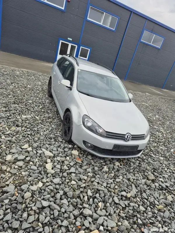 Utilizat 2010 VW Golf VI Break | 3.750 EUR (Preț OK) - Imagine 1/4