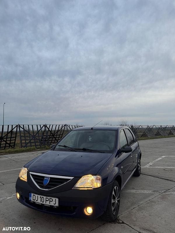 Second-hand Dacia Logan 75 CP (55 kW) 2006 Culoarealbastru Berlinǎ