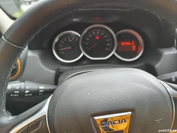 Utilizat 2017 Dacia Duster SUV | 9.600 EUR (Preț bun) - Imagine 1/3