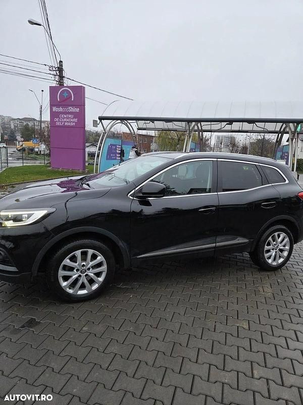 Culoarenegru Utilizat 2020 Renault Kadjar SUV | 14.300 EUR (Preț OK) - Imagine 1/4