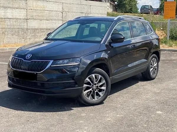 Negru Utilizat 2022 Skoda Karoq SUV | 19.977 EUR (Preț bun) - Imagine 1/4