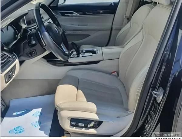 Second-hand BMW 740L Executive 320 CP (235 kW) 2017 Albastru Berlinǎ