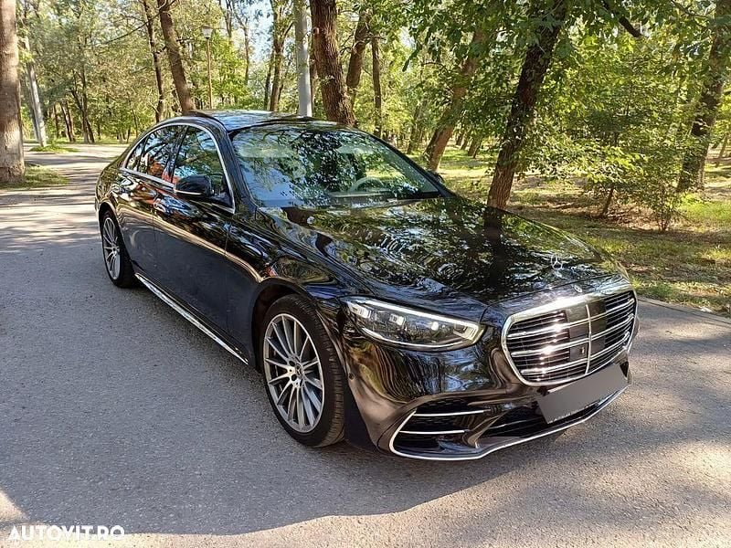 Second-hand Mercedes S400 330 CP (242 kW) 2022 Culoarenegru Berlinǎ