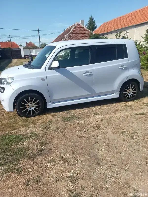 Second-hand Daihatsu Materia 105 CP (77 kW) 2008 Monovolum