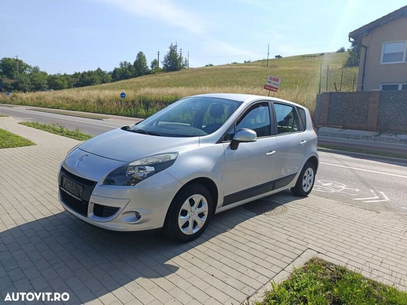 Gri Utilizat 2011 Renault Scénic III Expression Monovolum | 3.800 EUR (Preț OK) - Imagine 1/4