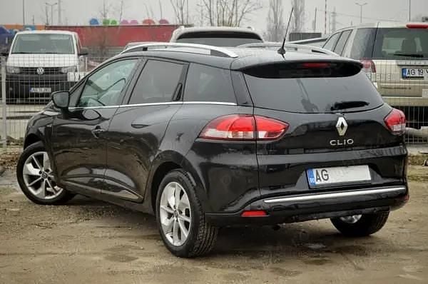 Second-hand Renault Clio GrandTour 90 CP (66 kW) 2016 Negru Break