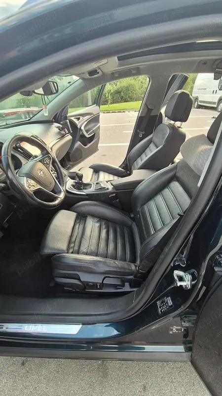 Utilizat 2014 Opel Insignia Break | 7.800 EUR (Scump) - Imagine 1/4