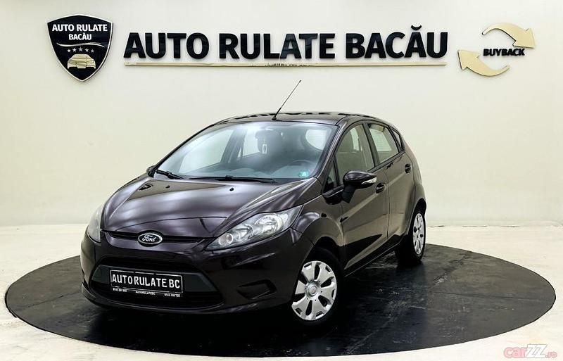 Utilizat 2011 Ford Fiesta | 4.200 EUR (Preț OK) - Imagine 1/4